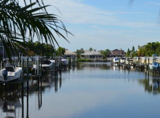 616 Islebay Dr, Apollo Beach, FL 33572