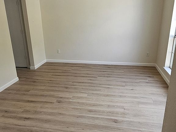 5th image of 7204 Creekstone Dr