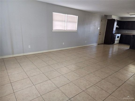 5th image of 1507 E Nolana Ave Unit 2