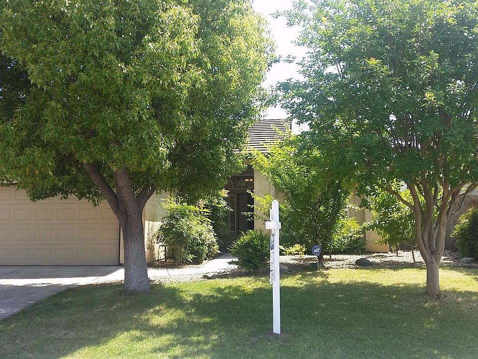 1st image of 248 Dunsmuir Dr