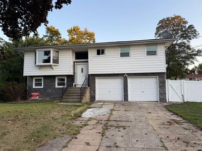 160 Van Street, Brentwood, NY, 11717