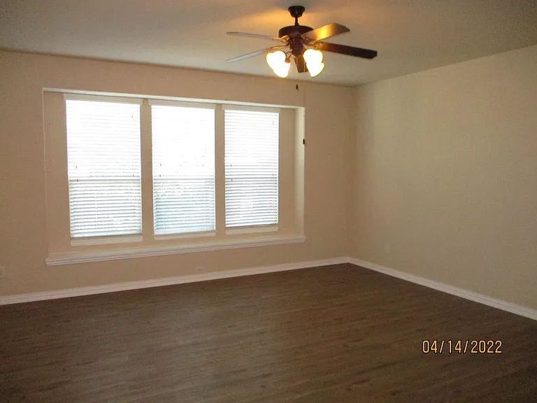 2505 Mesa Glen Dr — Photo 23