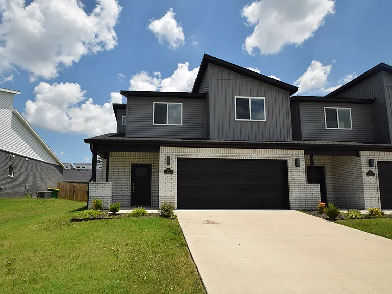 723 Sun Meadows Loop — Photo 25