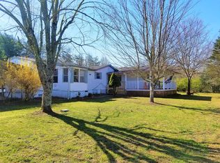 87 Sam Hill Rd, Franklin, NC 28734
