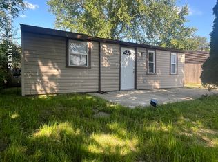 52 S Aurelius Rd, Mason, MI 48854