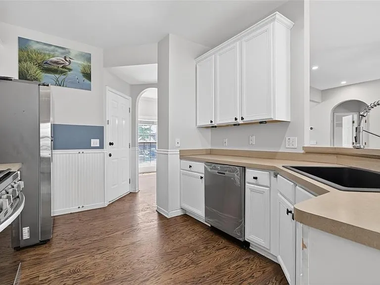 28 Stonehenge Ct — Photo 22