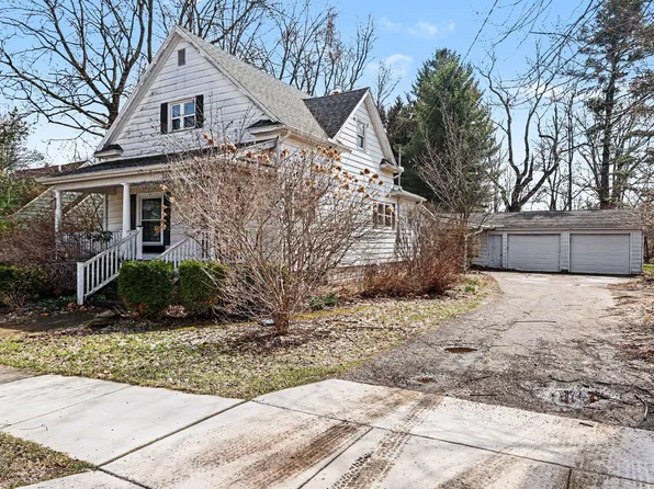 100 Westwood St, Hillsdale, MI 49242