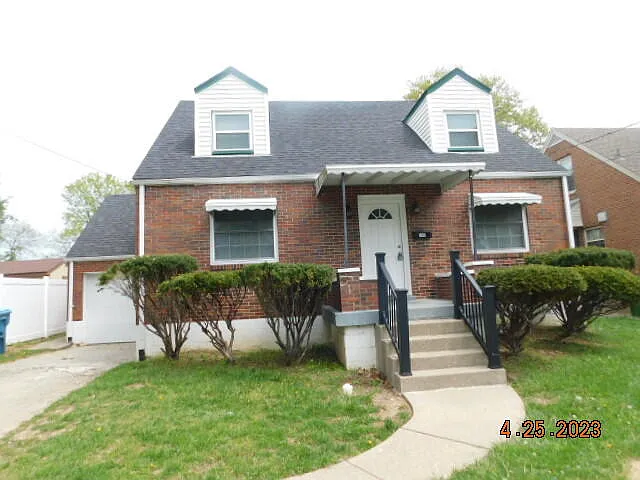 306 McAlpin Ave photo 1