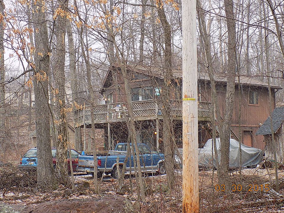 2nd image of 66 Hawk Nest Ct