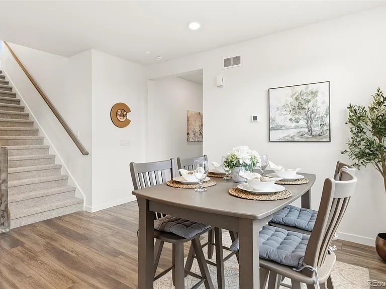1186 Elbridge Dr — Photo 10