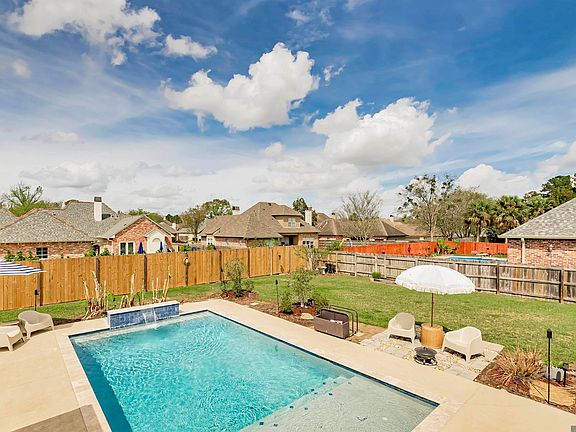 2nd image of 17816 W Colony Way