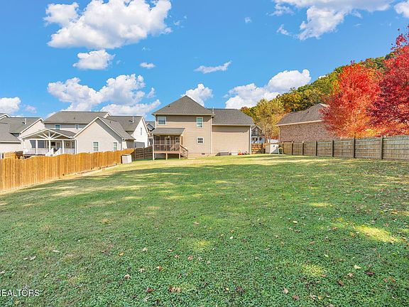4th image of 2511 Sparkling Star Ln