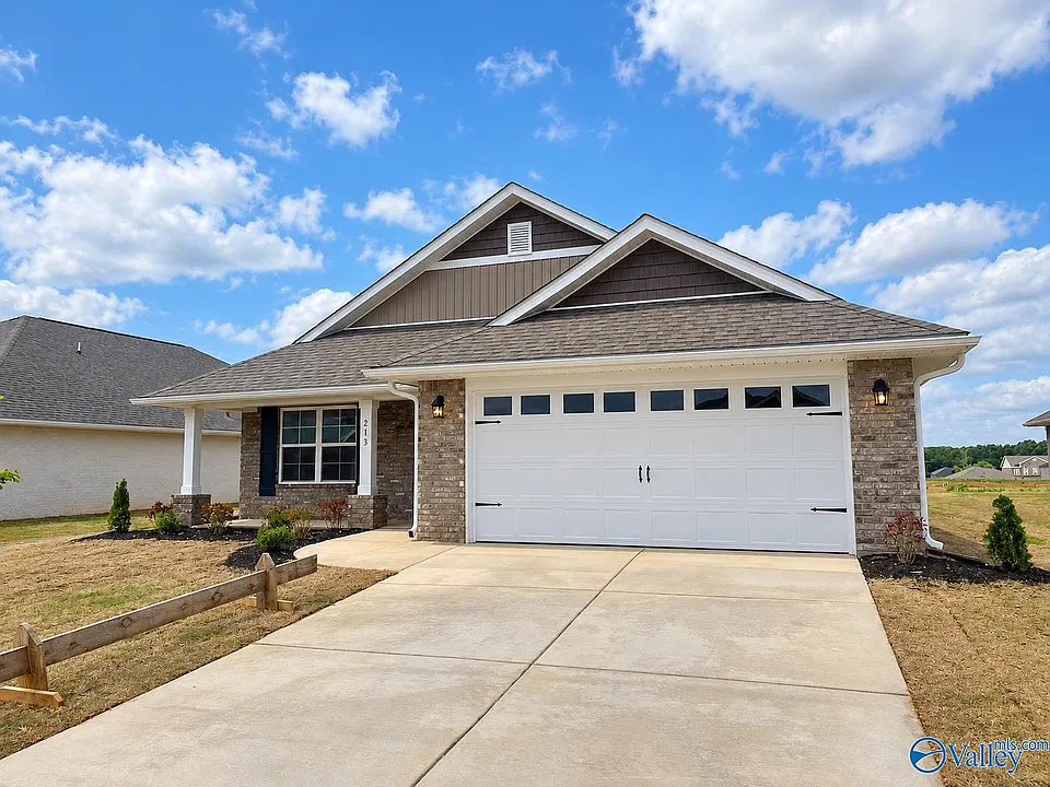 213 Alonzo Toney Dr
