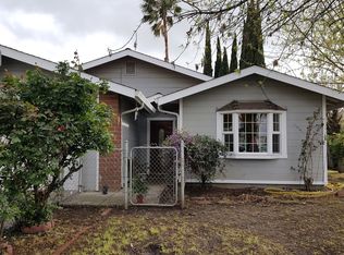 2 Arlington Dr, Pittsburg, CA 94565