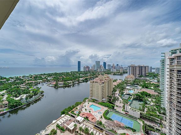 2nd image of 20191 E Country Club Dr APT 2711