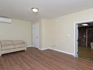 513 Tyler St — Photo 25