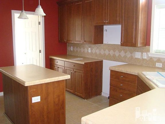 4th image of 9063 Black Chestnut Drive