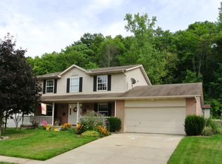 565 Riverbend Ct, Fairfield, OH