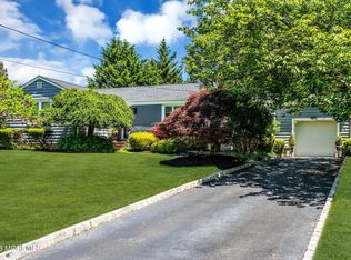 90 Queens Dr S, Little Silver, NJ 07739