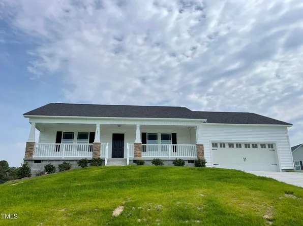 101 Starry Sky Dr, Benson, NC 27504