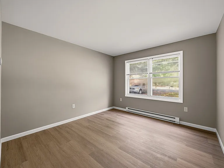 5617 Pembrook Dr — Photo 12