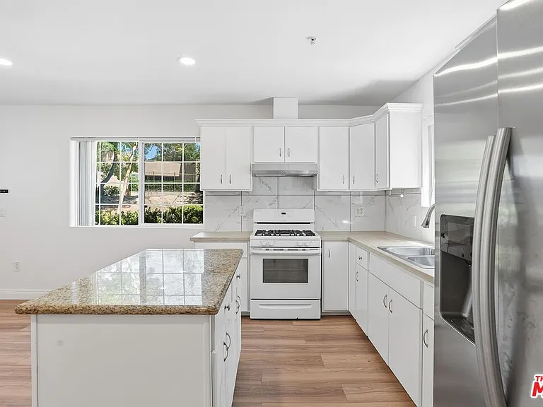 12311 Bradford Pl — Photo 11