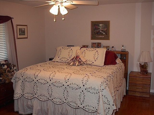 2nd image of 13801 82nd Ln N