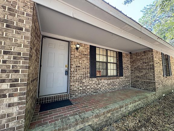 2nd image of 2928 Aplin Rd