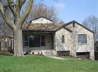 3180 Arcadia Ave, Omaha, NE 68111