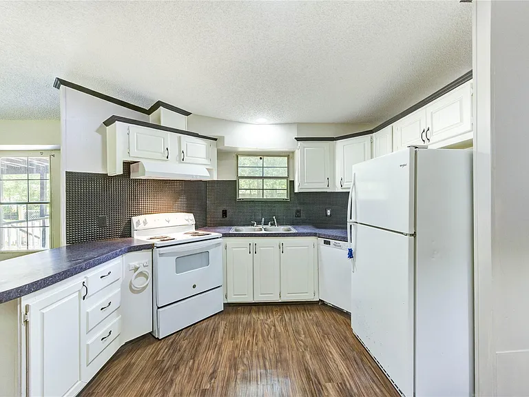 26342 Hunters Trl — Photo 8