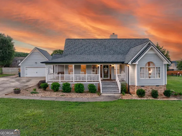 36 Conns Lake Rd SE, Lindale, GA 30147