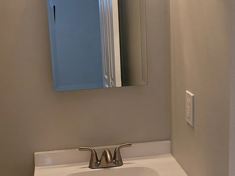 24 Harold St #1 — Photo 10