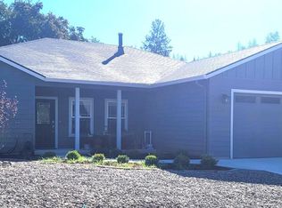 478 Yew Wood Dr, Shady Cove, OR