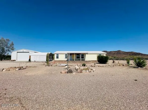 44113 E Perry Dr, Salome, AZ 85348