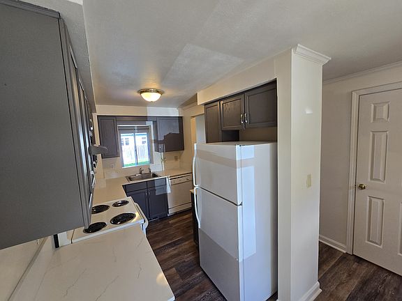 5th image of 34 North St #B