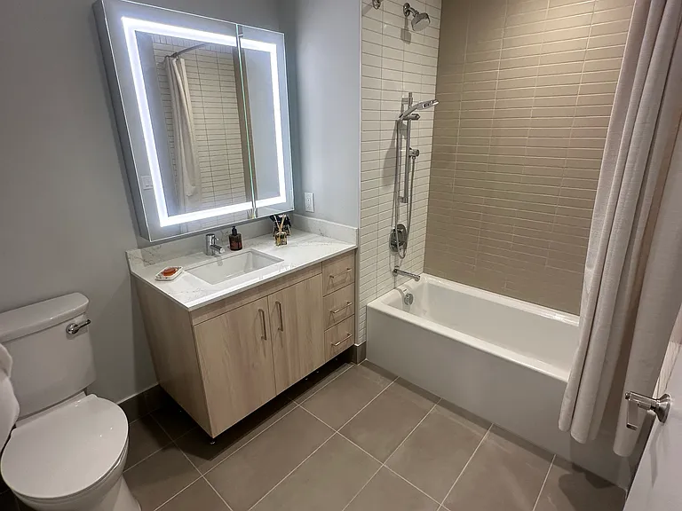 1570 Harbor Blvd #223 — Photo 7