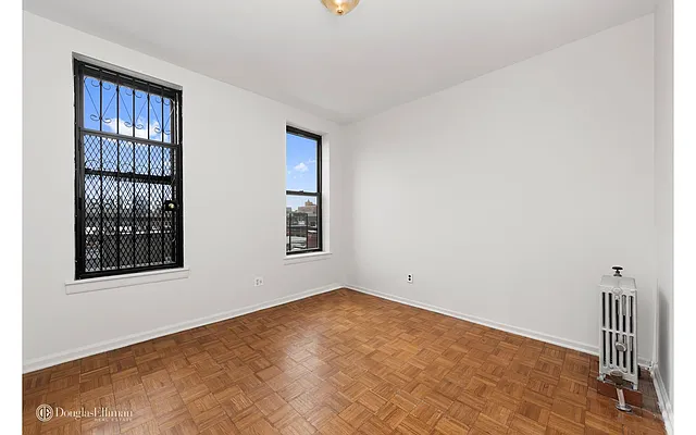 Sold by Douglas Elliman | media 10