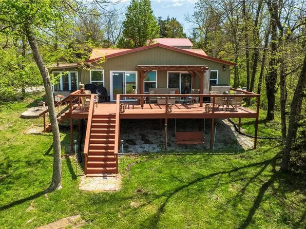 22 Termical Ct, Lacygne, KS 66040