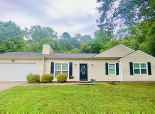 65 Ridge Dr, Senoia, GA 30276