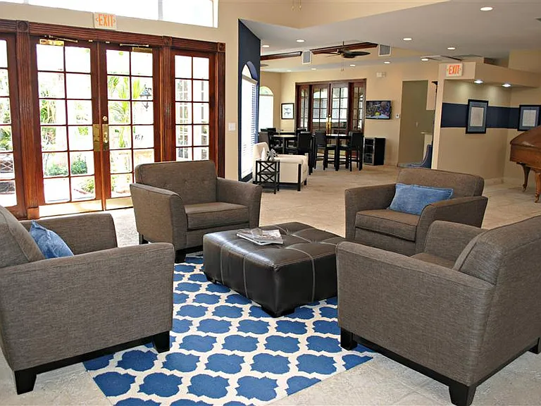 Ocean Reef at Seawalk Pointe Apartments — Photo 9
