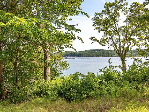 3rd image of Lot 19 6th Avenue