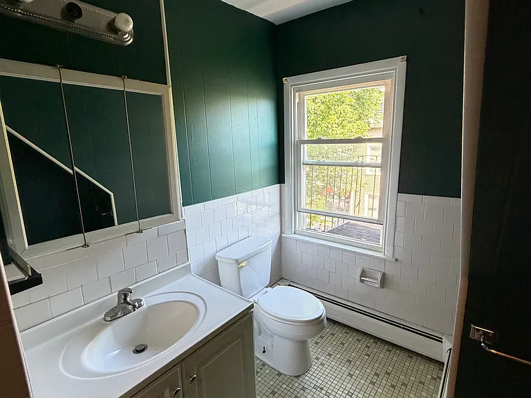32 Medway St #5 — Photo 13