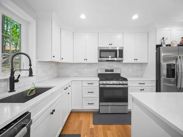 514 Middlesex Tpke, Billerica, MA 01821