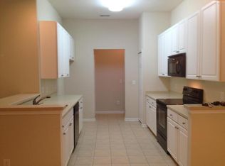 4251 Migration Dr UNIT 5-8, Jacksonville, FL 32257