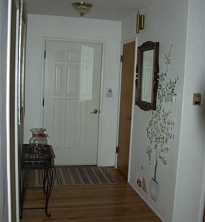 3rd image of 2823 E Simpson Ave