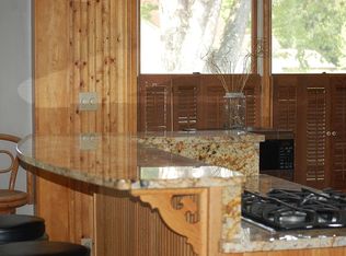 7217 Youngstown Pittsburgh Rd, Poland, OH 44514