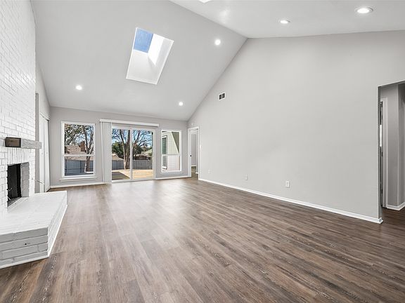 5th image of 3719 Westminster Dr