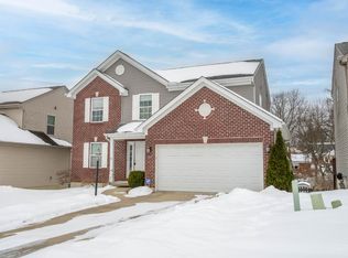 979 Bandanna Dr, Cincinnati, OH 45238