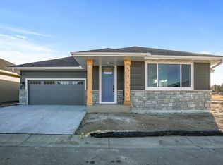 1246 Willowbrook Cir, Delano, MN 55328