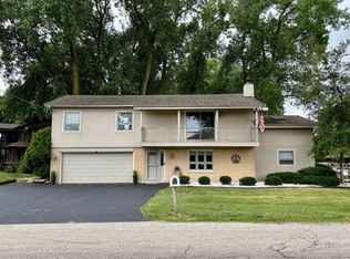 606 Kingston Blvd, McHenry, IL 60050